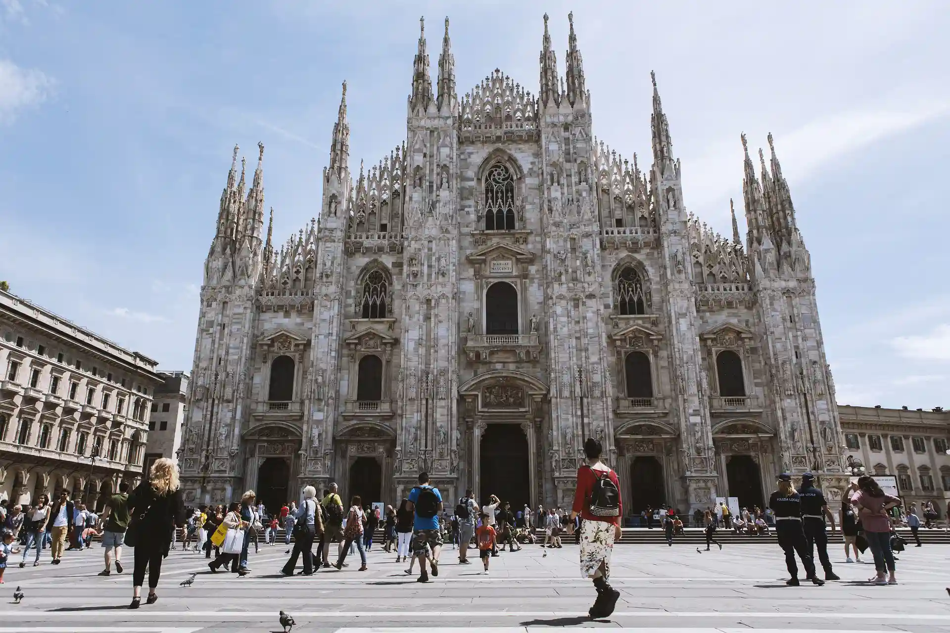 Immagine del Duomo di Milano e della sua piazza